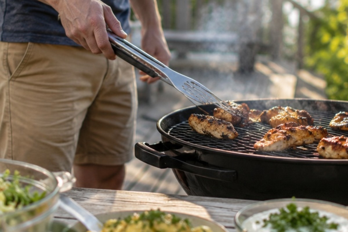 Så undviker du sommarmagsjuka när du grillar